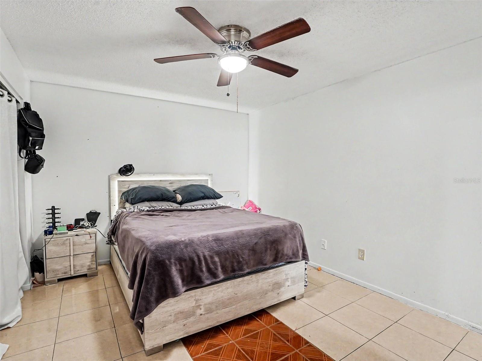 Image 13 of 32 For 151 Tulpan Drive