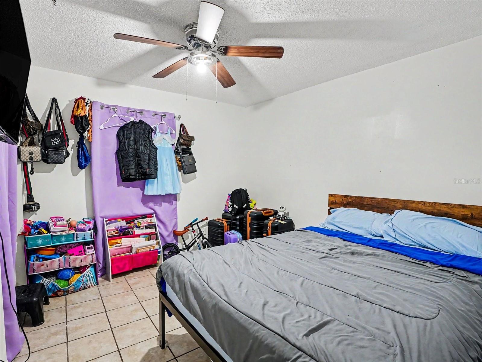 Image 15 of 32 For 151 Tulpan Drive