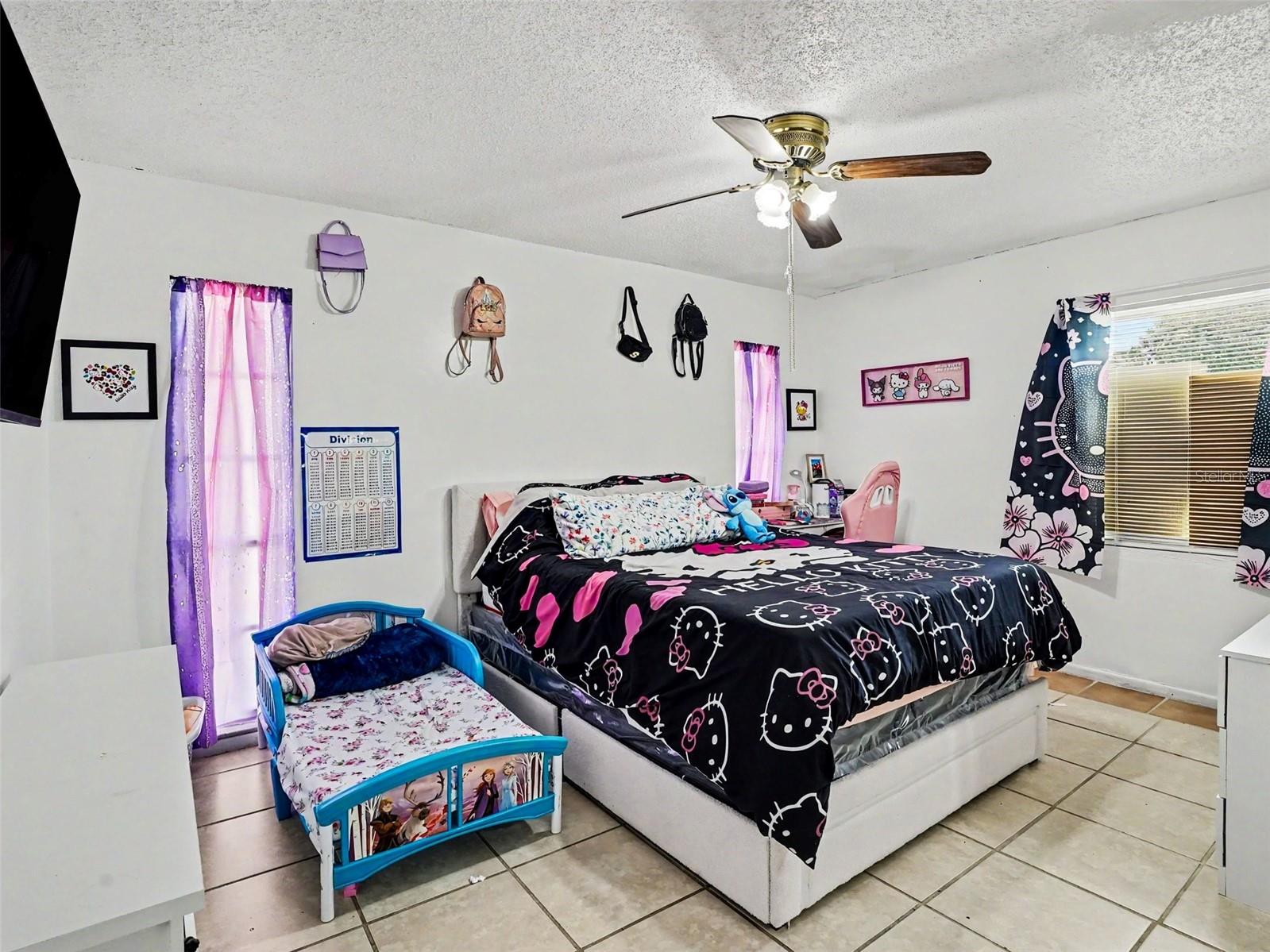 Image 17 of 32 For 151 Tulpan Drive