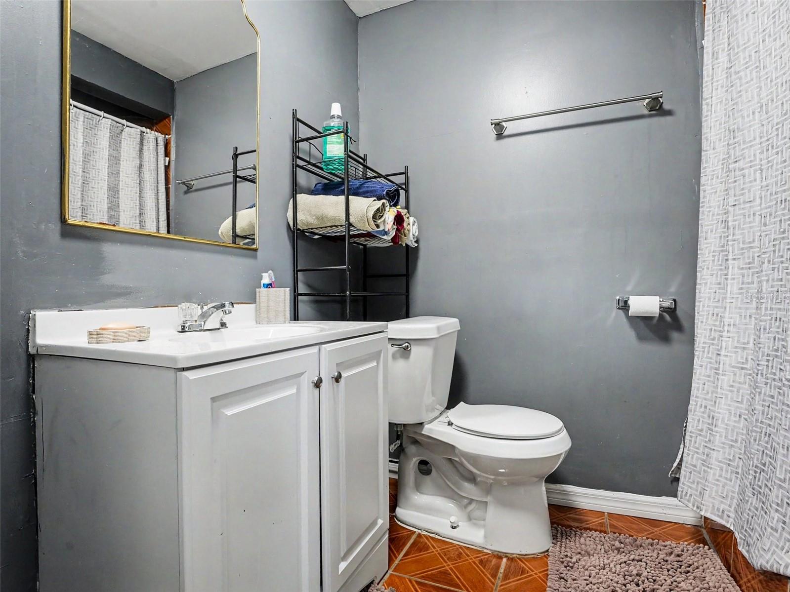 Image 30 of 32 For 151 Tulpan Drive