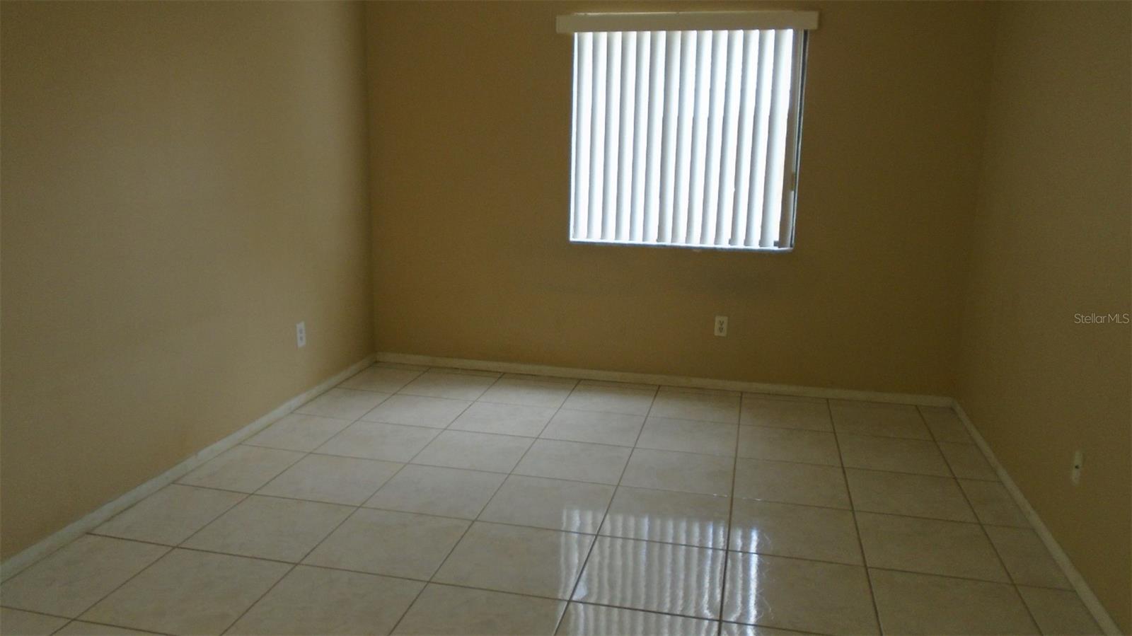 Image 11 of 11 For 13107 Los Angeles Woods Lane