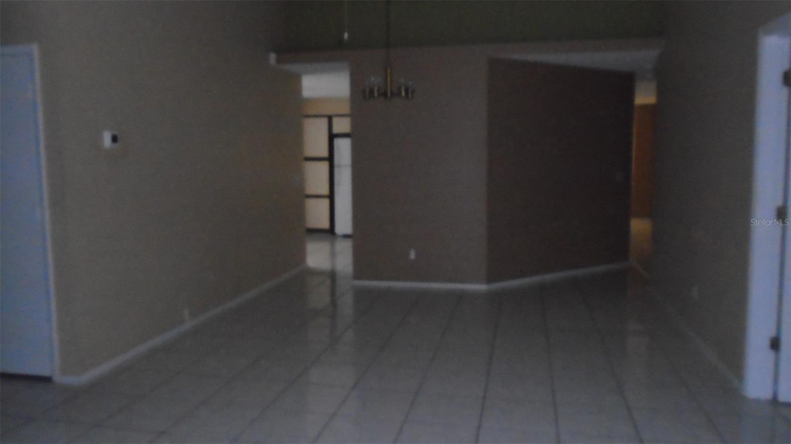 Image 3 of 11 For 13107 Los Angeles Woods Lane