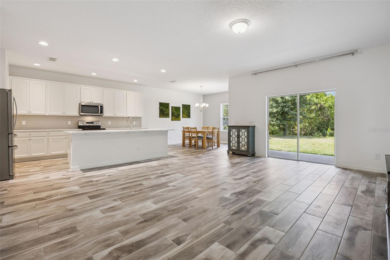 Image 8 of 70 For 17660 Passionflower Circle