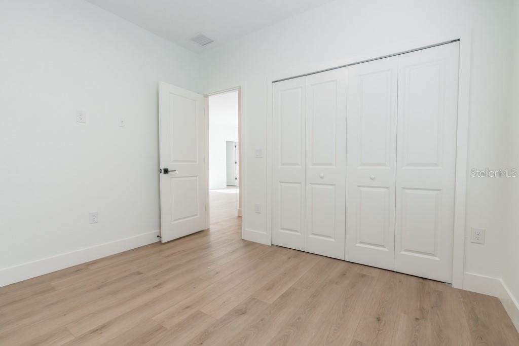 Image 13 of 31 For 50 12th Street