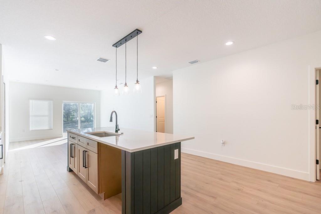 Image 6 of 31 For 50 12th Street