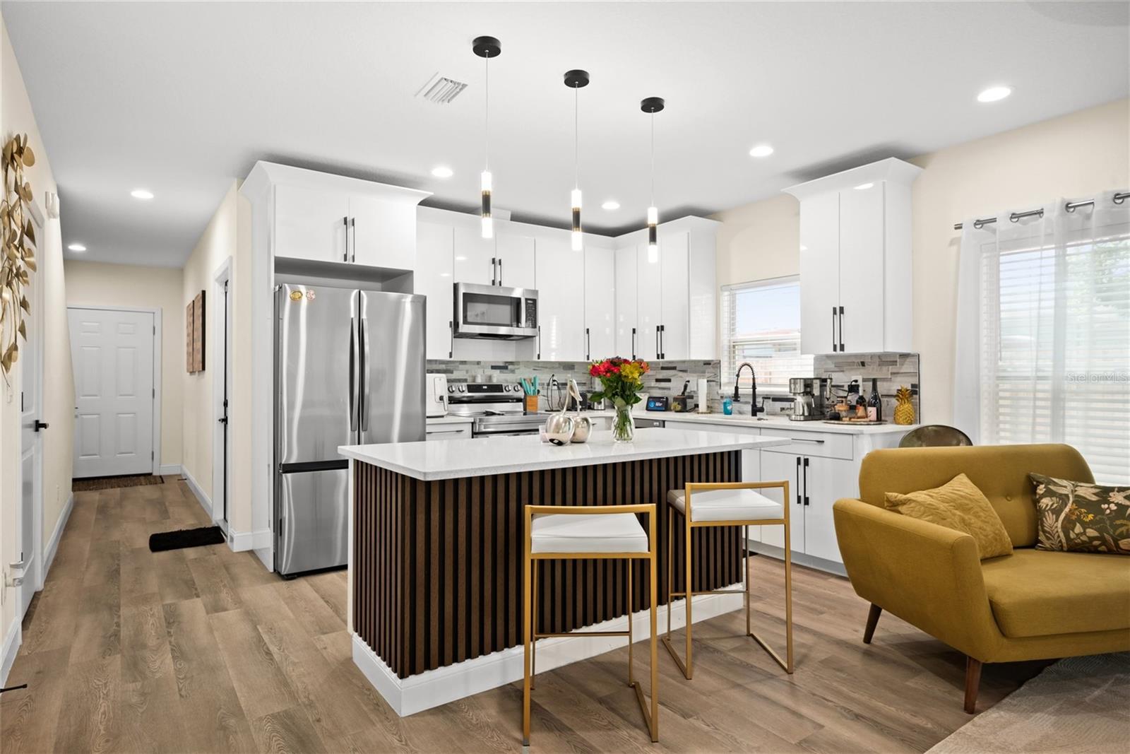 Image 5 of 16 For 3706 52nd Street 1