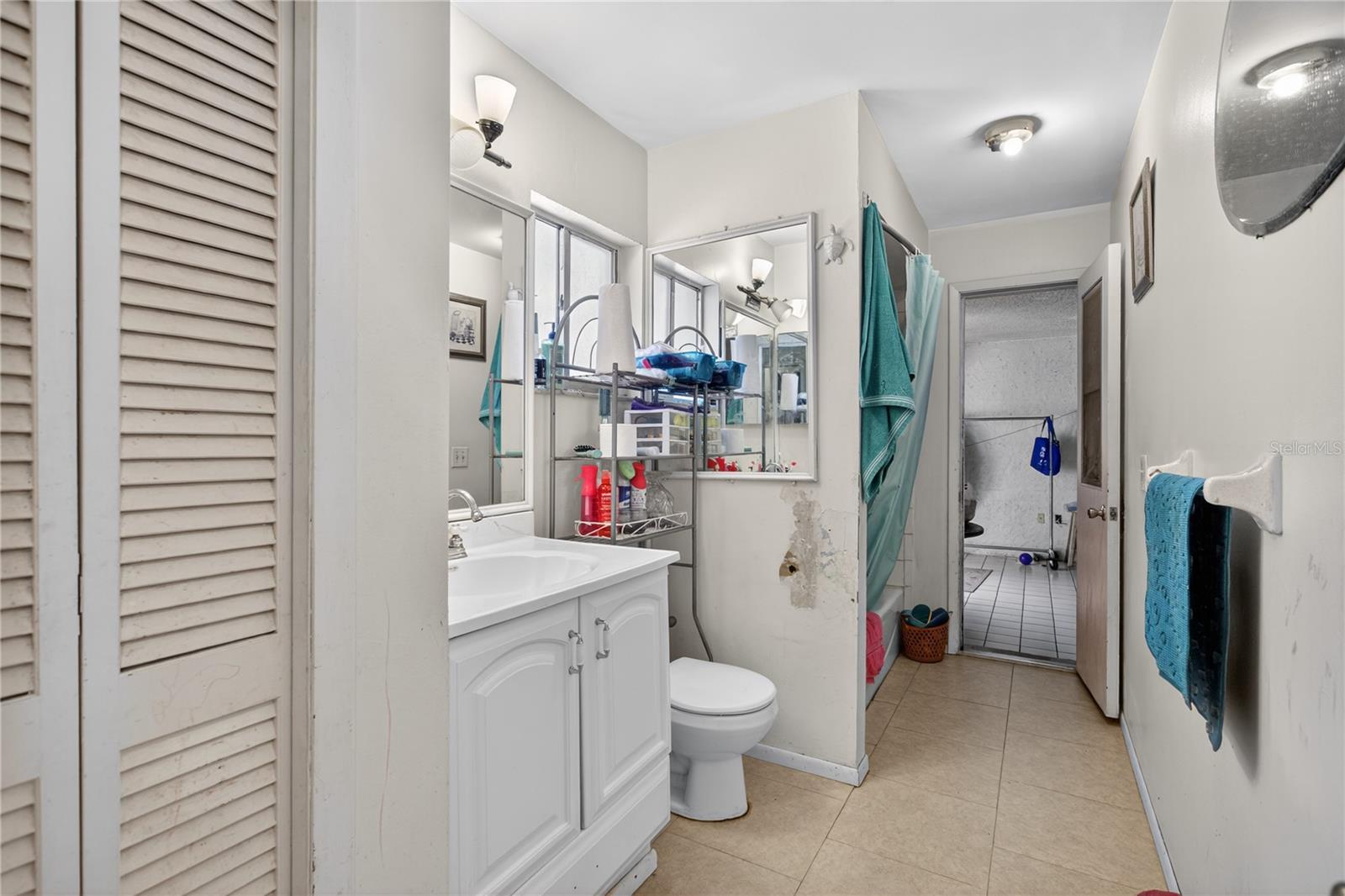 Image 10 of 36 For 203 Woodfield Drive