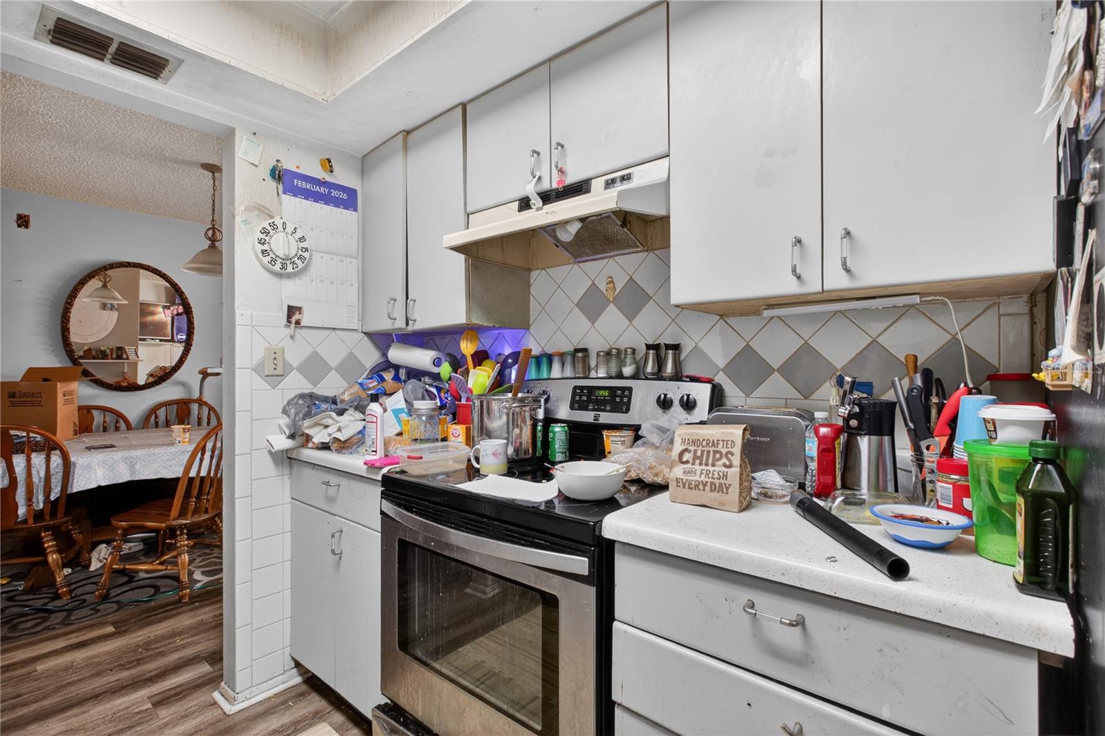 Image 13 of 36 For 203 Woodfield Drive
