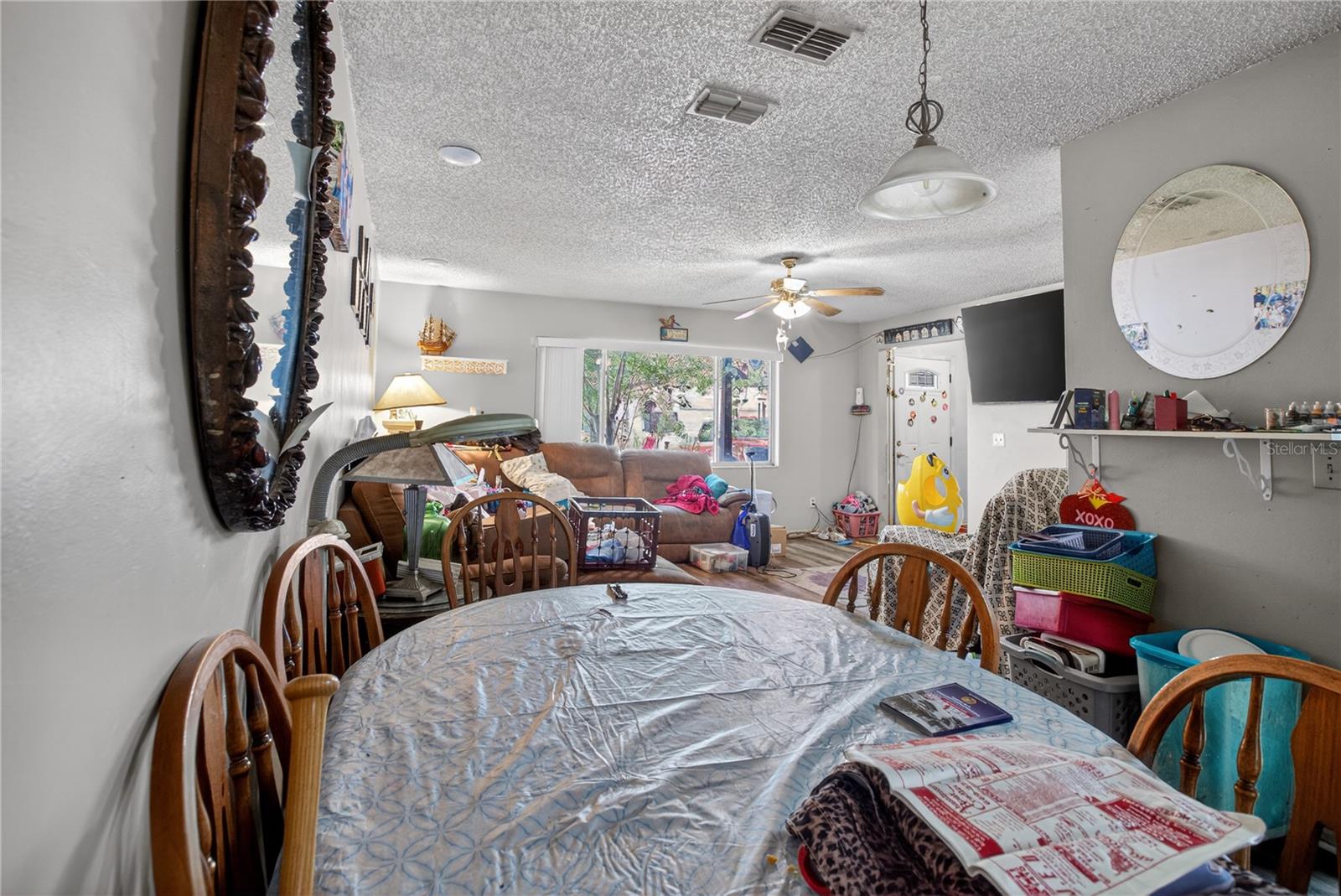 Image 17 of 36 For 203 Woodfield Drive