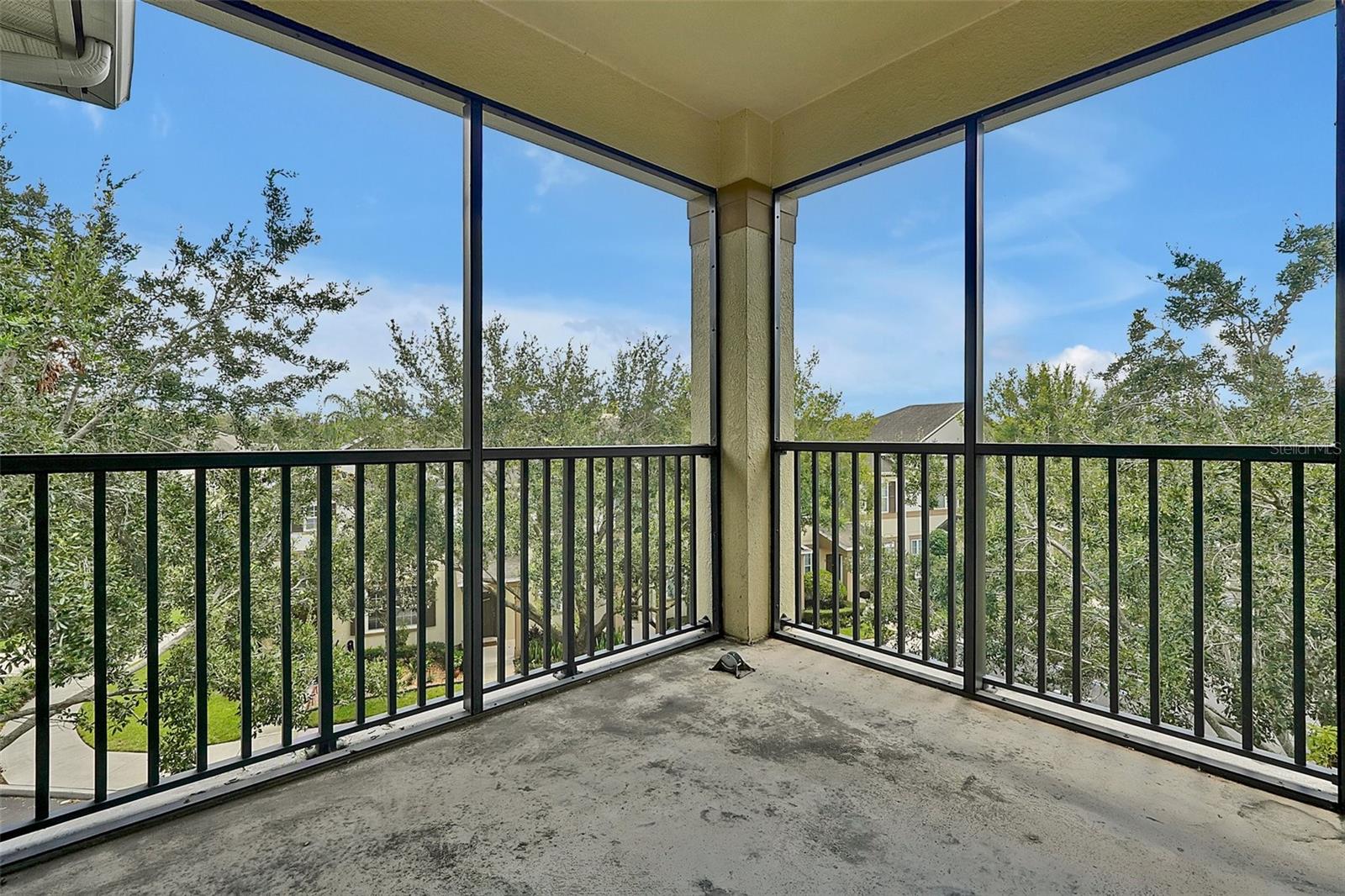 Image 16 of 38 For 11564 Mizzon Drive 930