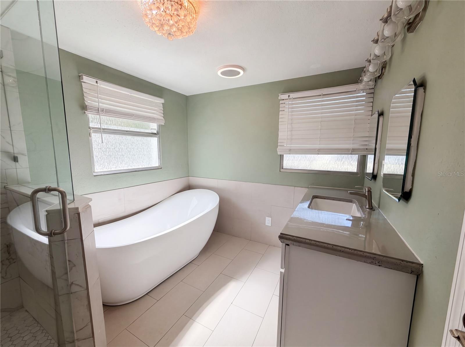 Image 14 of 22 For 2905 Chelsea Street