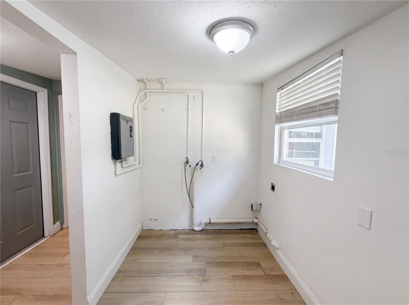 Image 18 of 22 For 2905 Chelsea Street