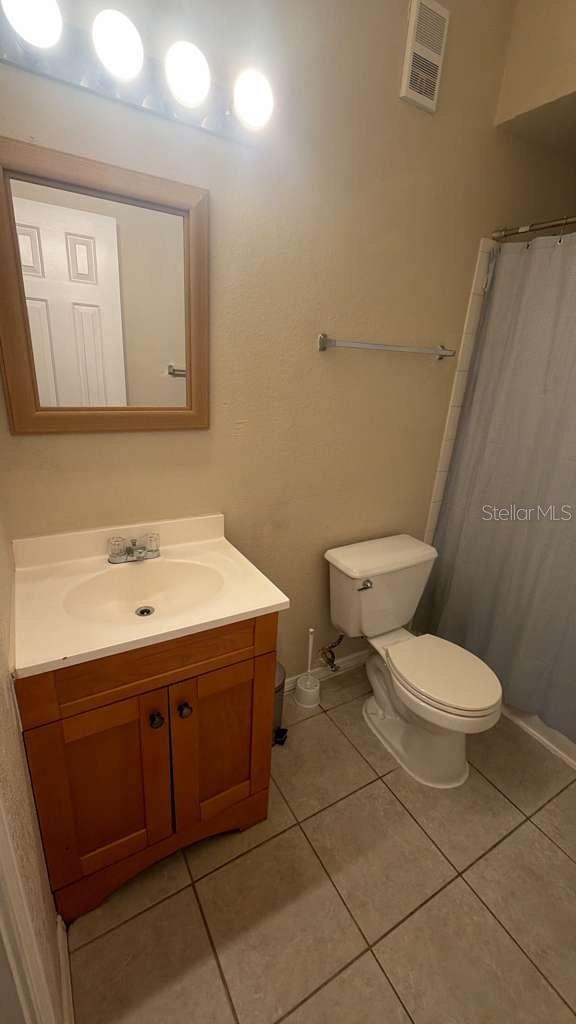 Image 7 of 10 For 2544 Robert Trent Jones Drive 820