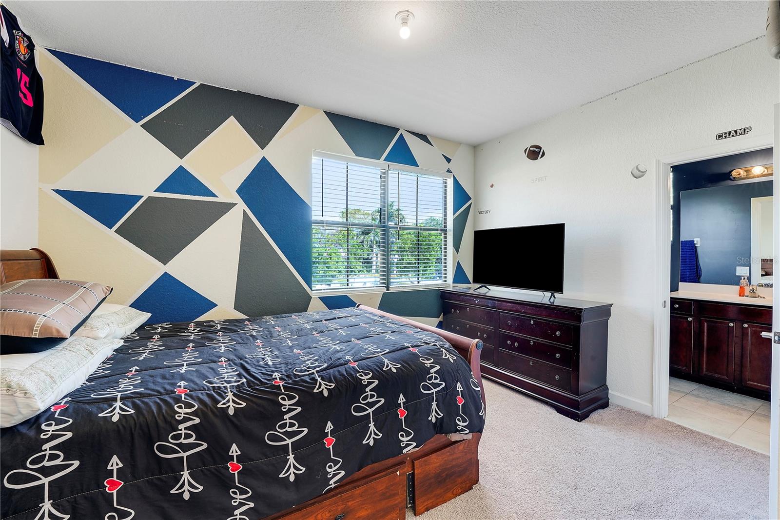 Image 23 of 50 For 12875 Anthorne Lane