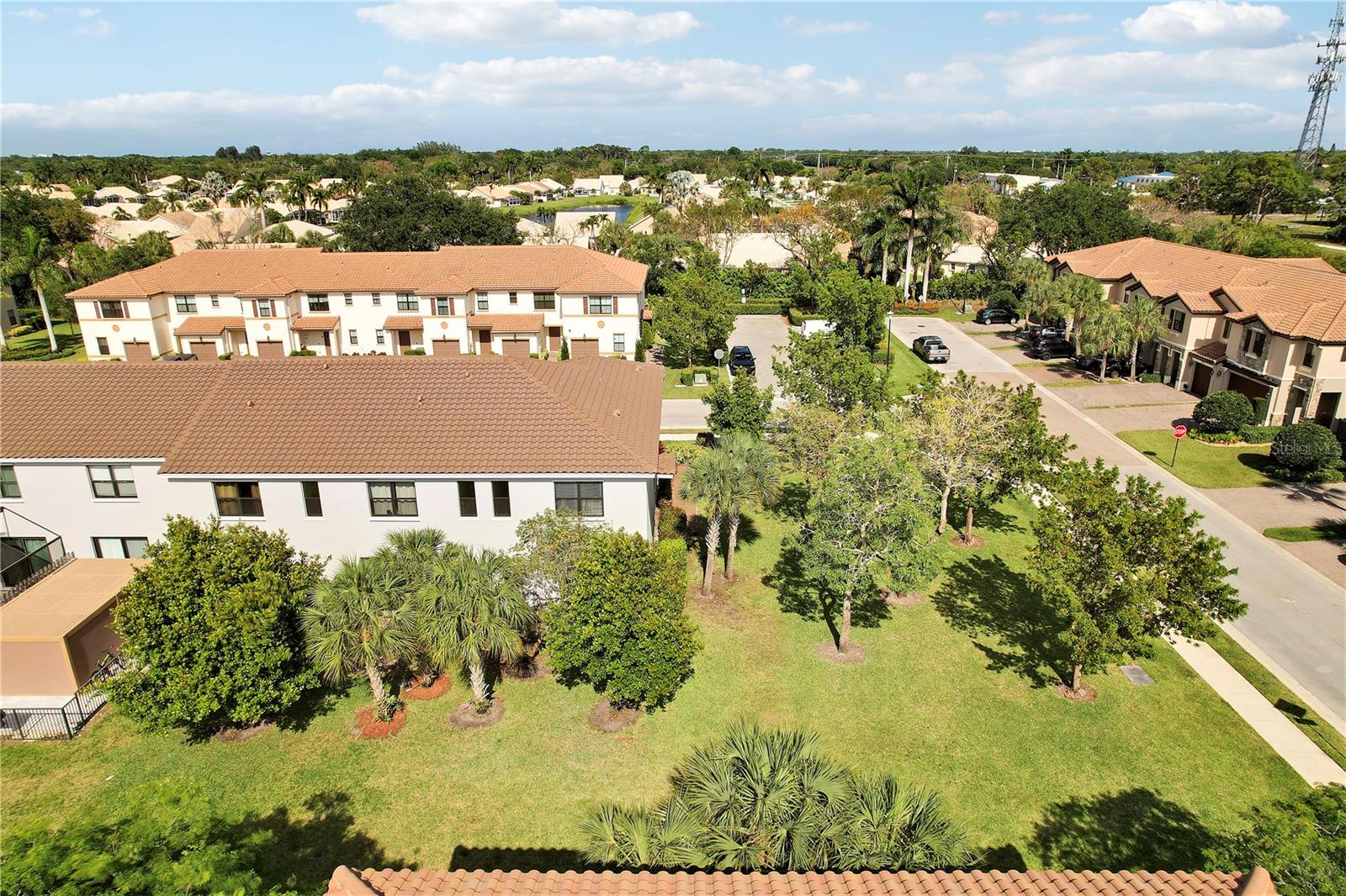 Image 40 of 50 For 12875 Anthorne Lane