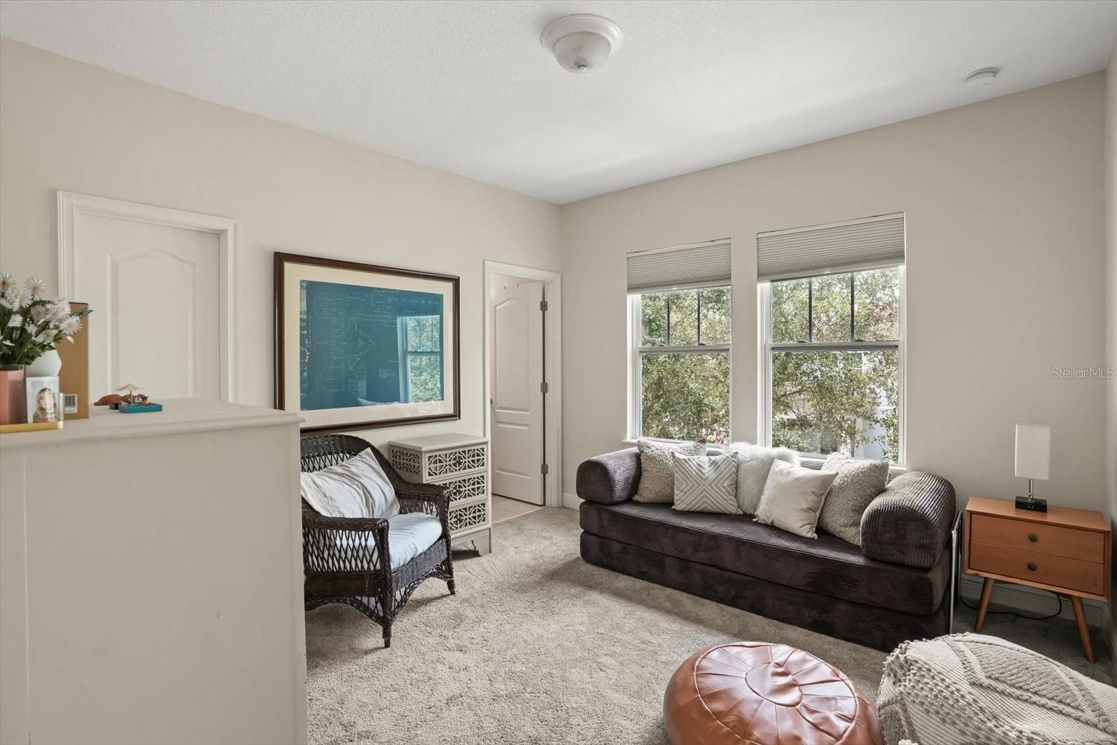 Image 28 of 33 For 897 Landrum Drive