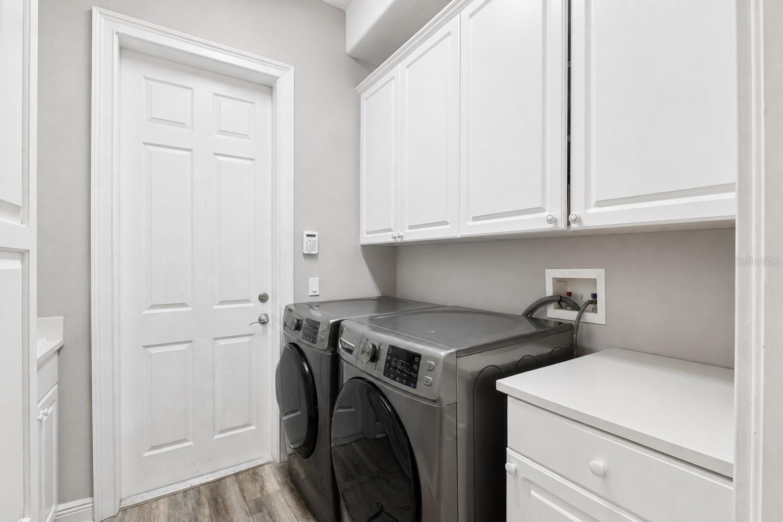 Image 19 of 29 For 10370 Trout Road