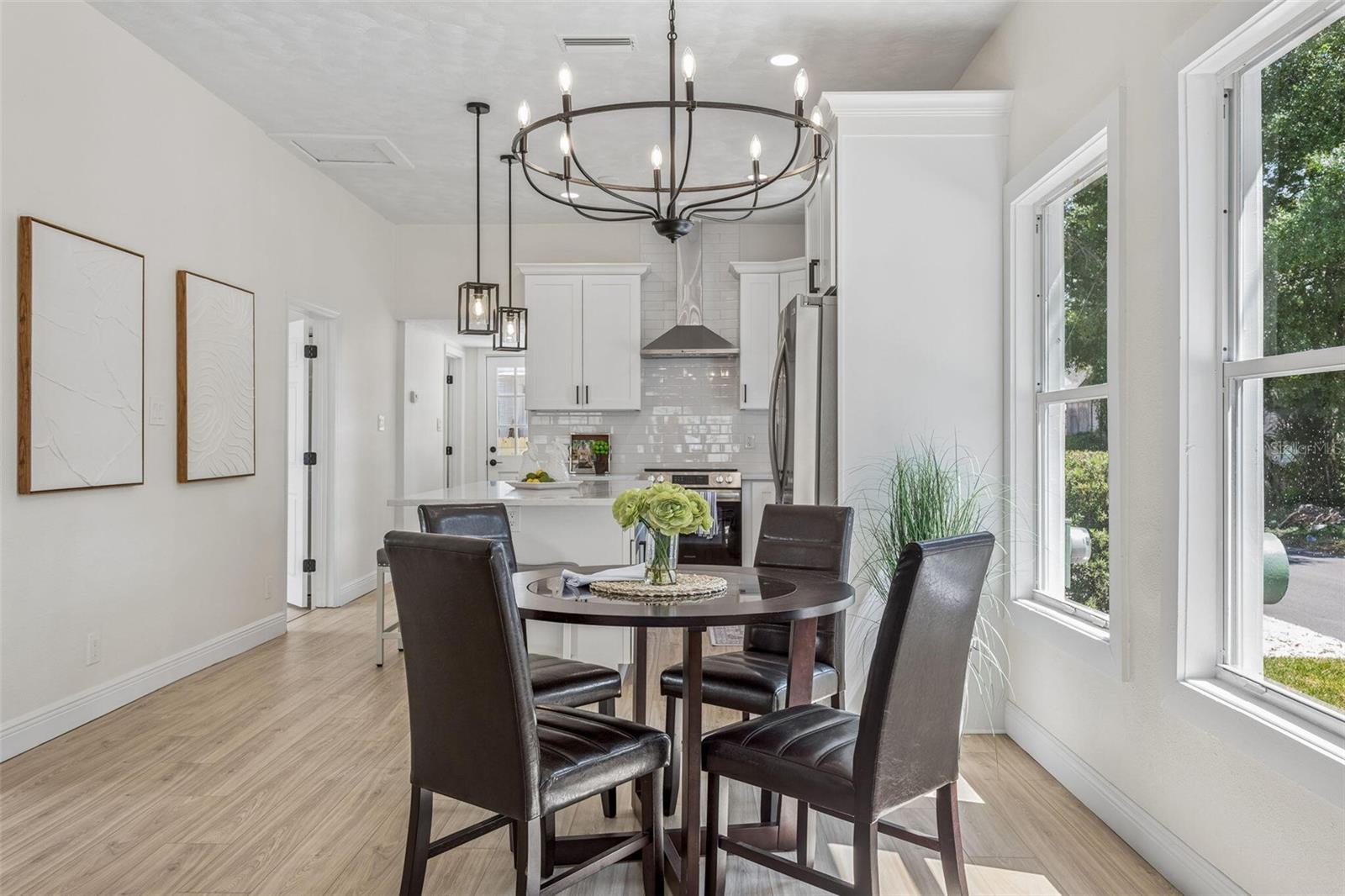 Image 7 of 25 For 2226 10th Avenue