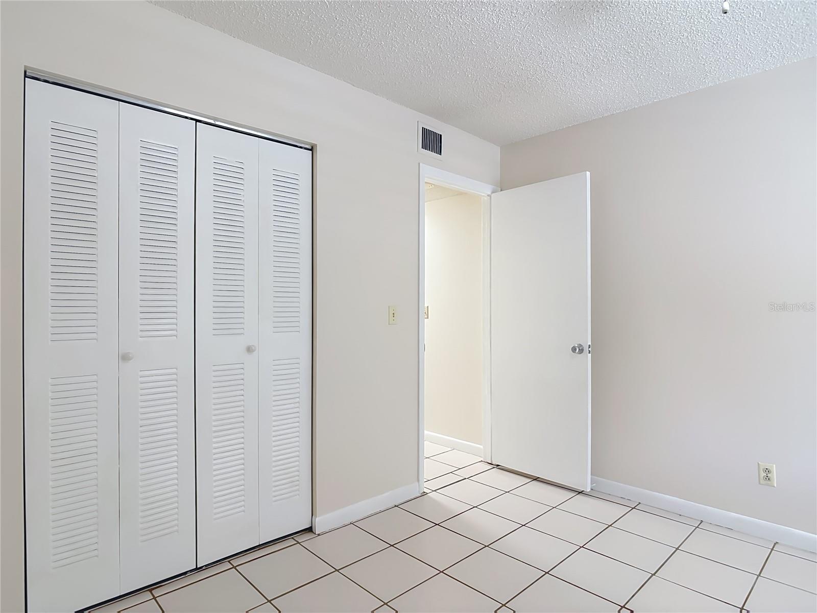 Image 18 of 29 For 110 Cypress Woods Court 7d