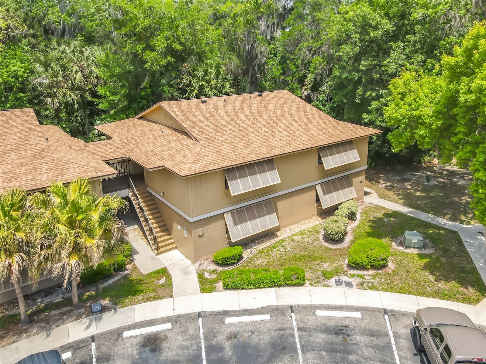 Image 4 of 29 For 110 Cypress Woods Court 7d