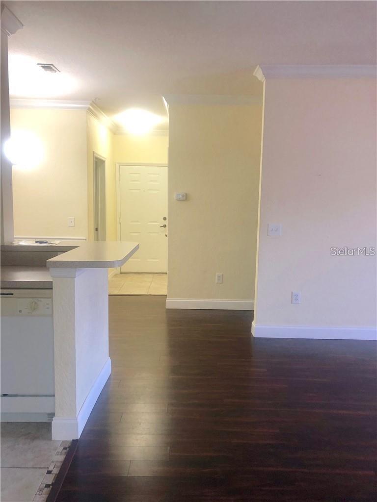 Image 11 of 22 For 3325 Kirkman Road 423