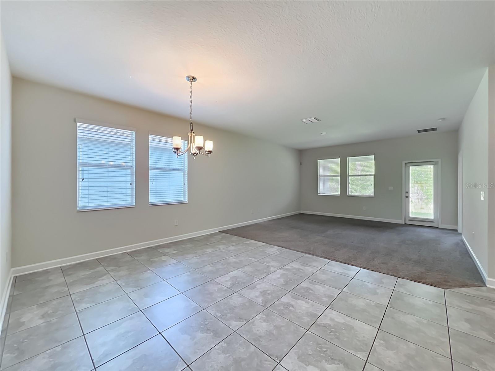 Image 20 of 73 For 10066 Lovegrass Lane