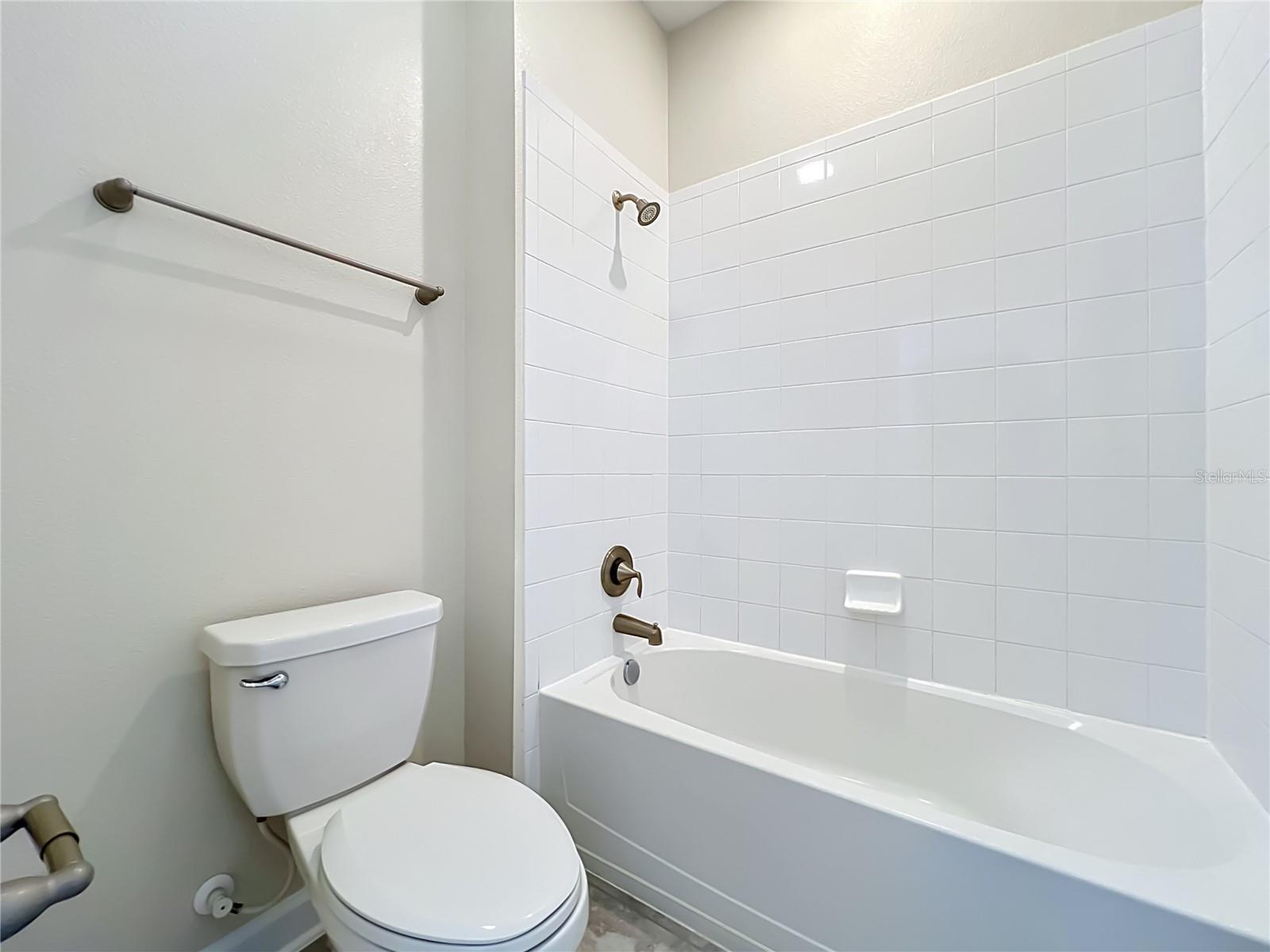Image 40 of 73 For 10066 Lovegrass Lane