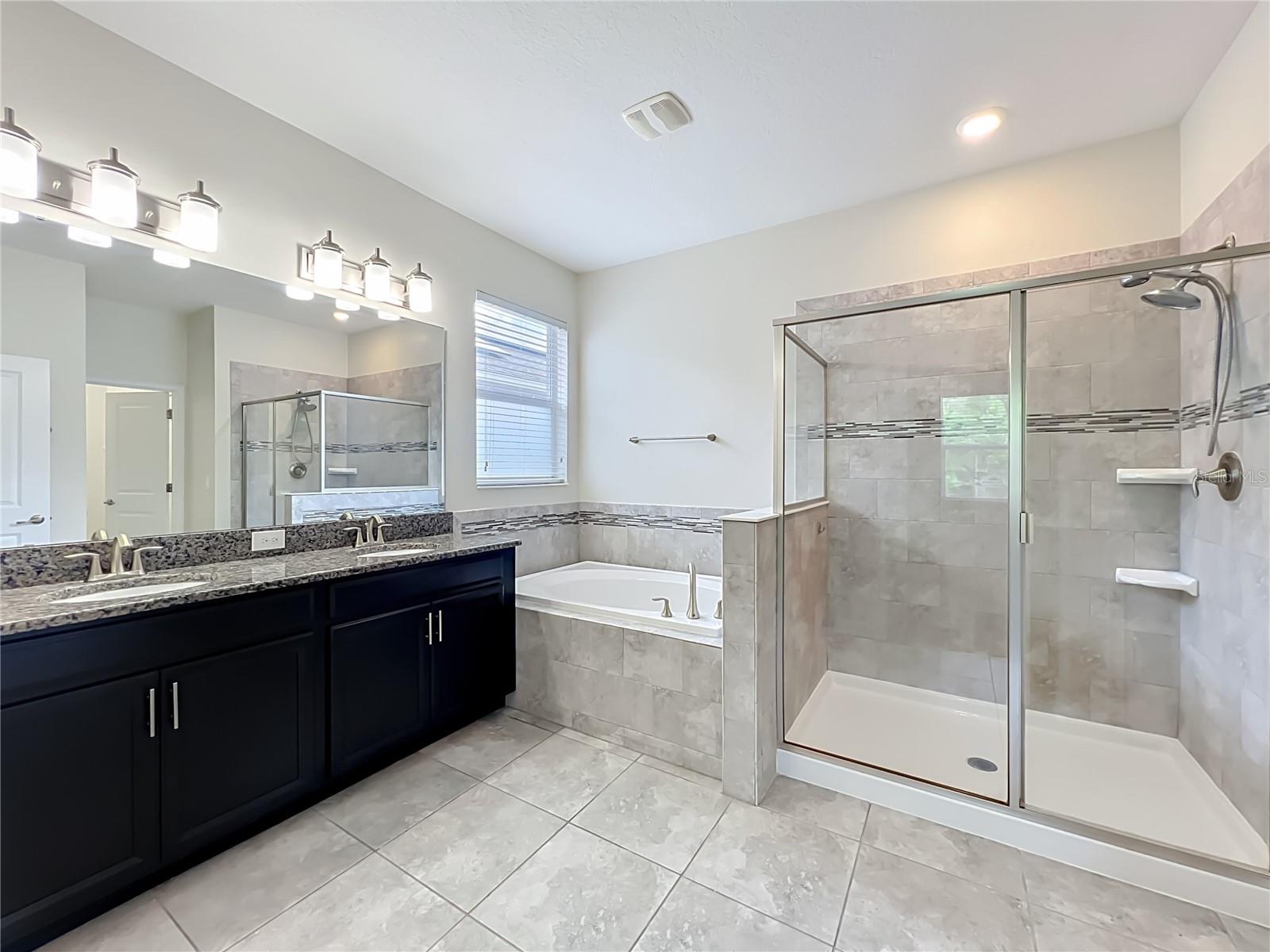 Image 45 of 73 For 10066 Lovegrass Lane