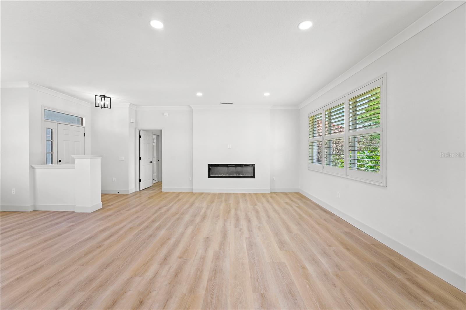 Image 3 of 16 For 500 Quail Hill Drive