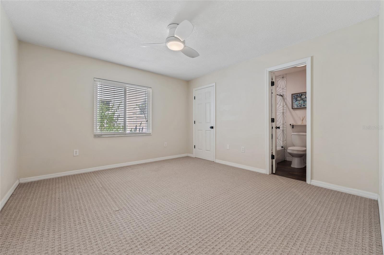 Image 16 of 31 For 601 Harvard Street