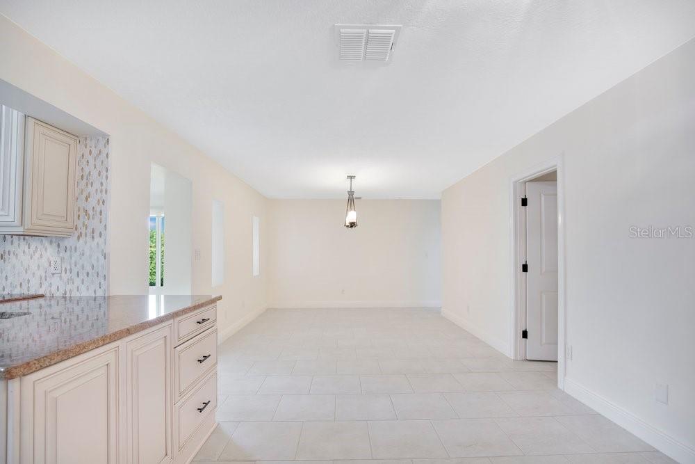 Image 13 of 46 For 3108 Troy Drive