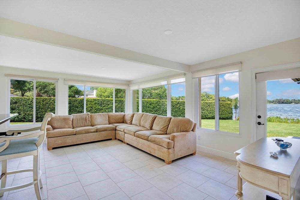 Image 17 of 46 For 3108 Troy Drive
