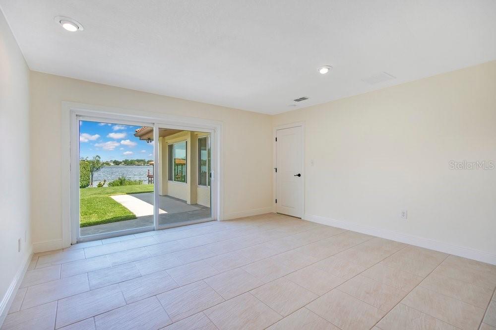 Image 20 of 46 For 3108 Troy Drive
