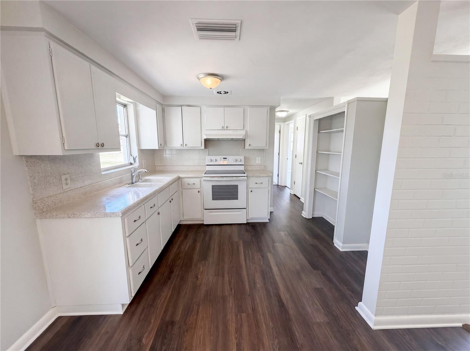 Image 13 of 26 For 3523 Berkshire Street