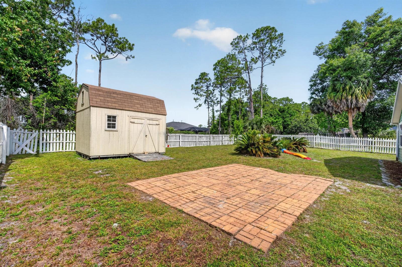 Image 33 of 39 For 46 Wood Cedar Drive