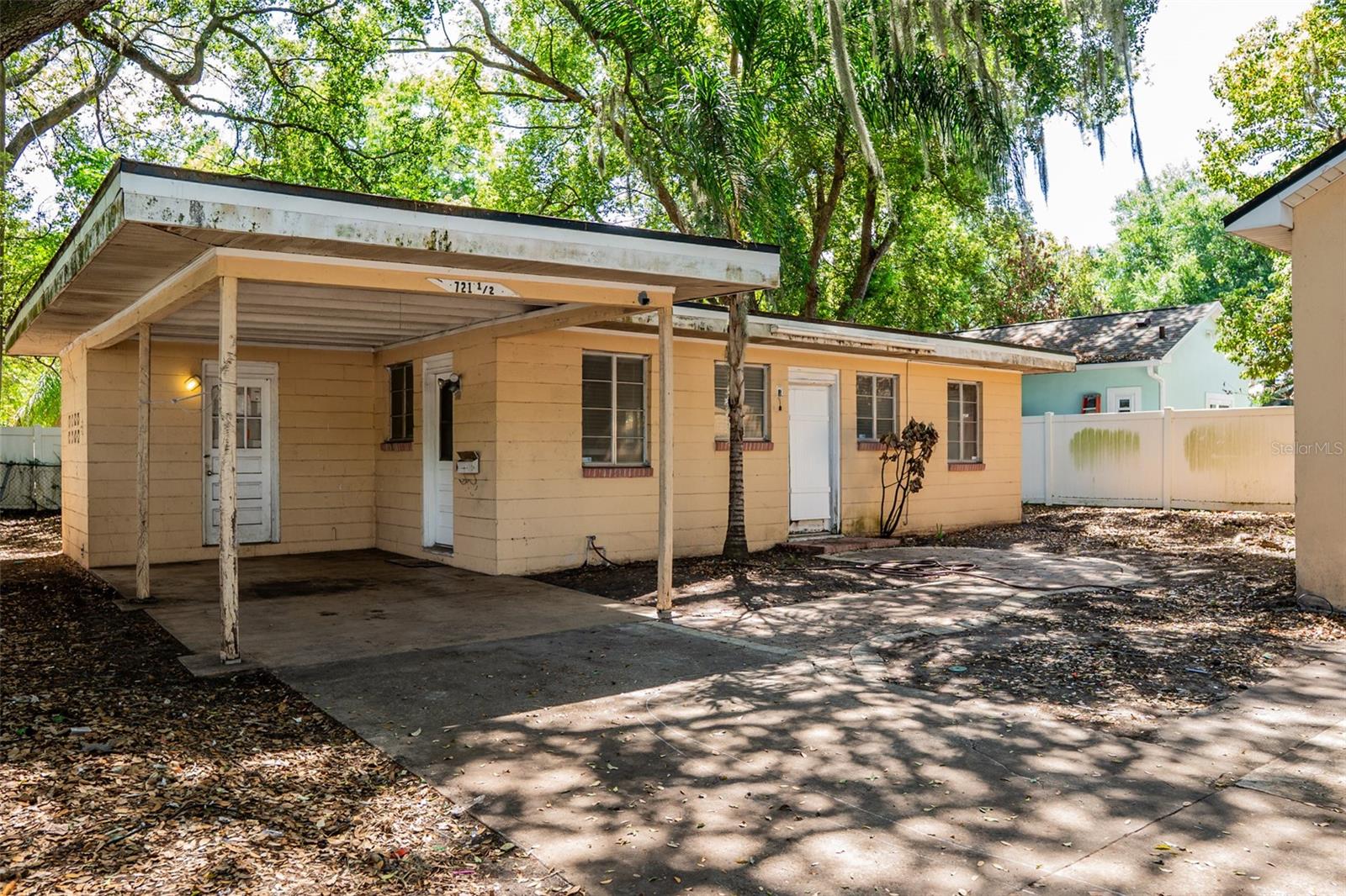Image 30 of 43 For 721 Seminole Avenue
