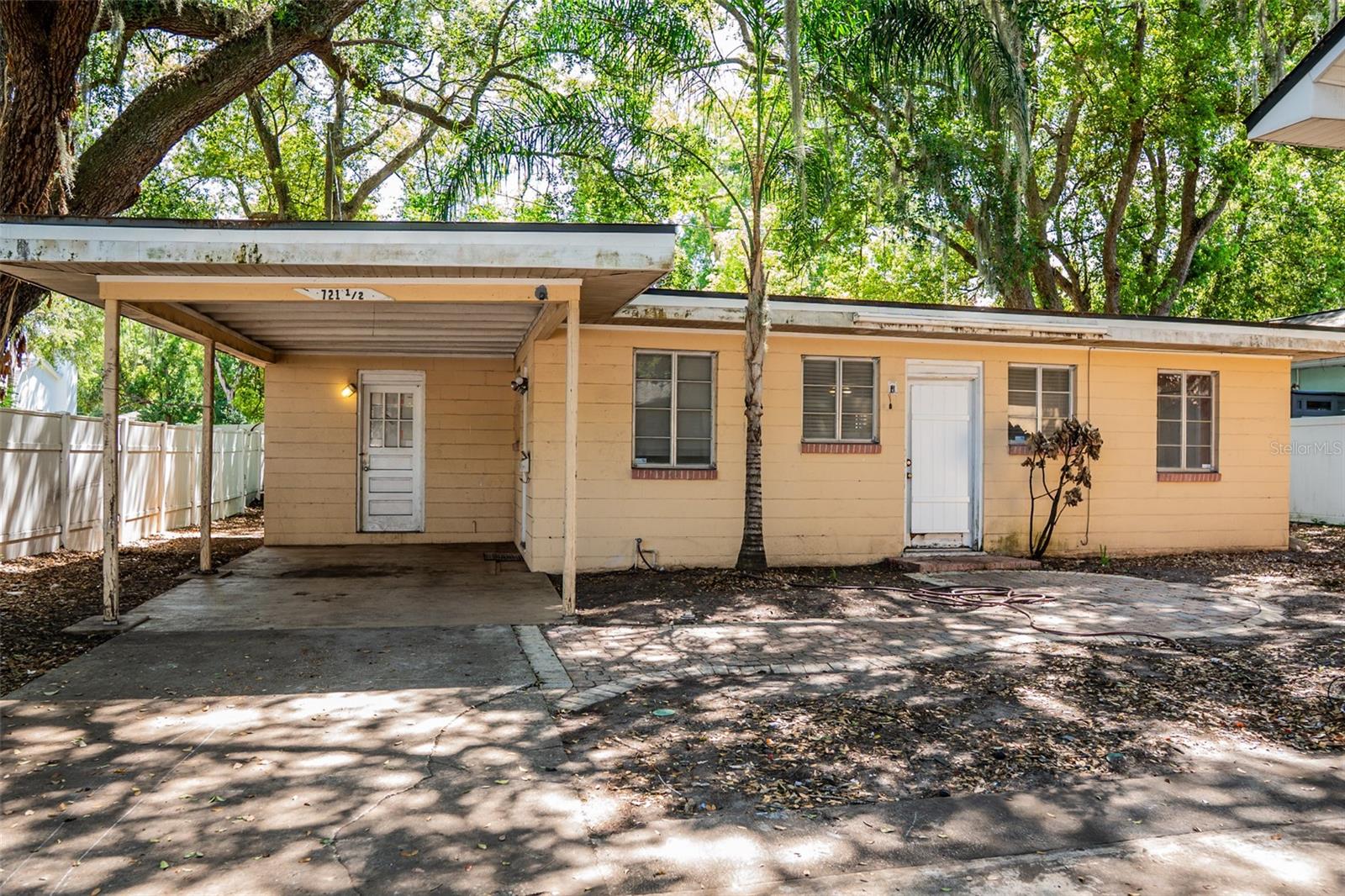 Image 31 of 43 For 721 Seminole Avenue