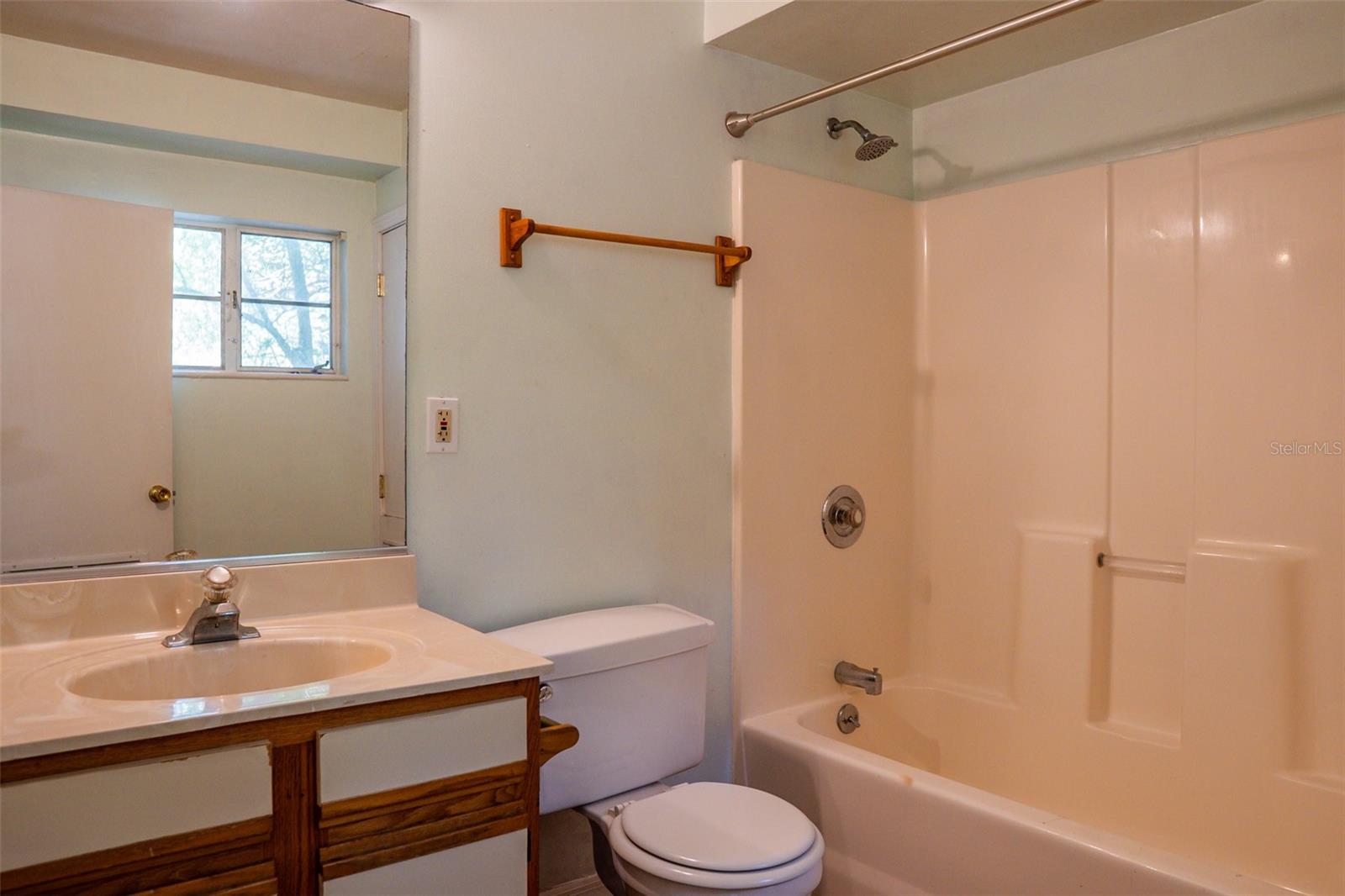 Image 41 of 43 For 721 Seminole Avenue