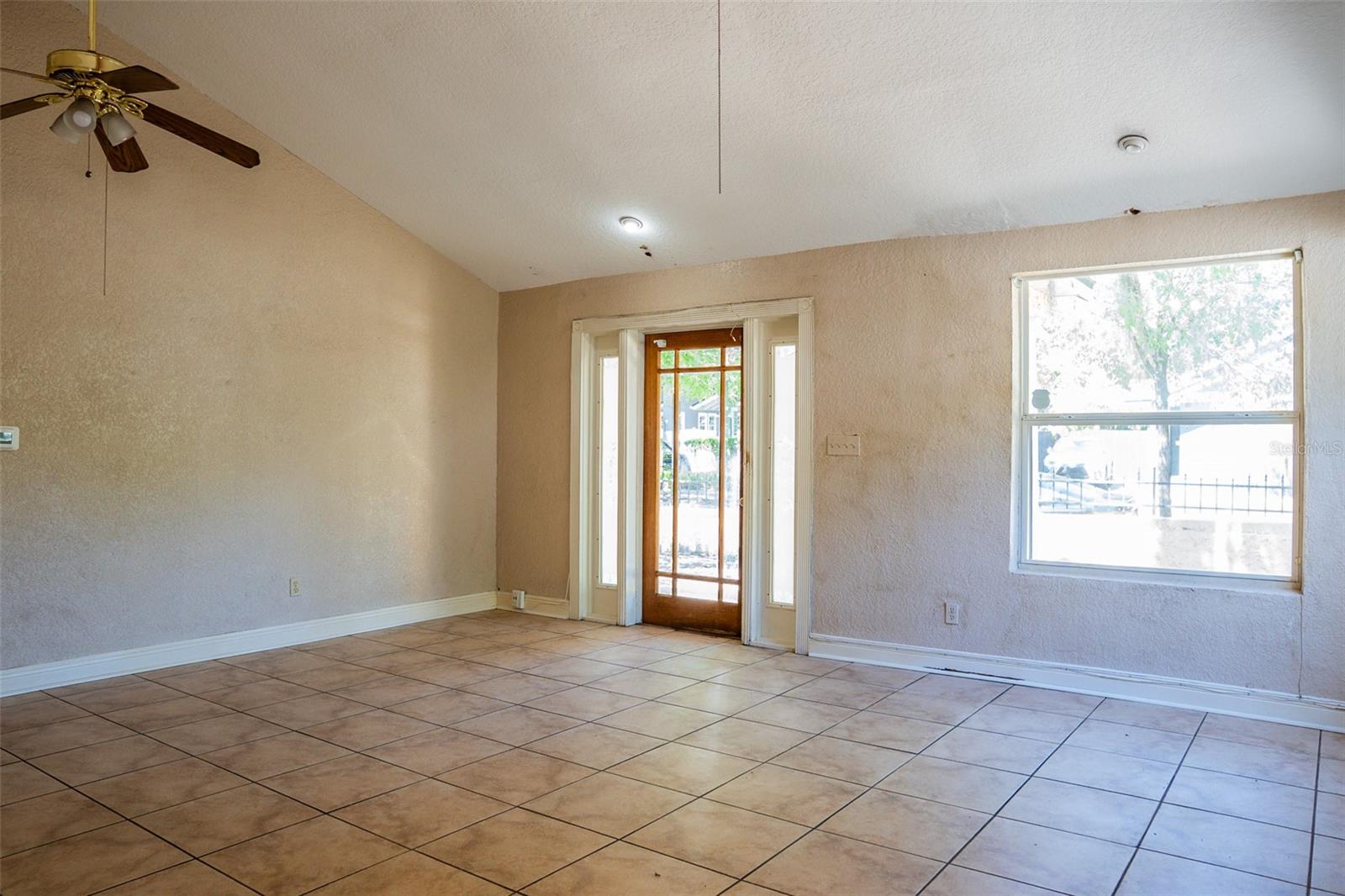 Image 7 of 43 For 721 Seminole Avenue