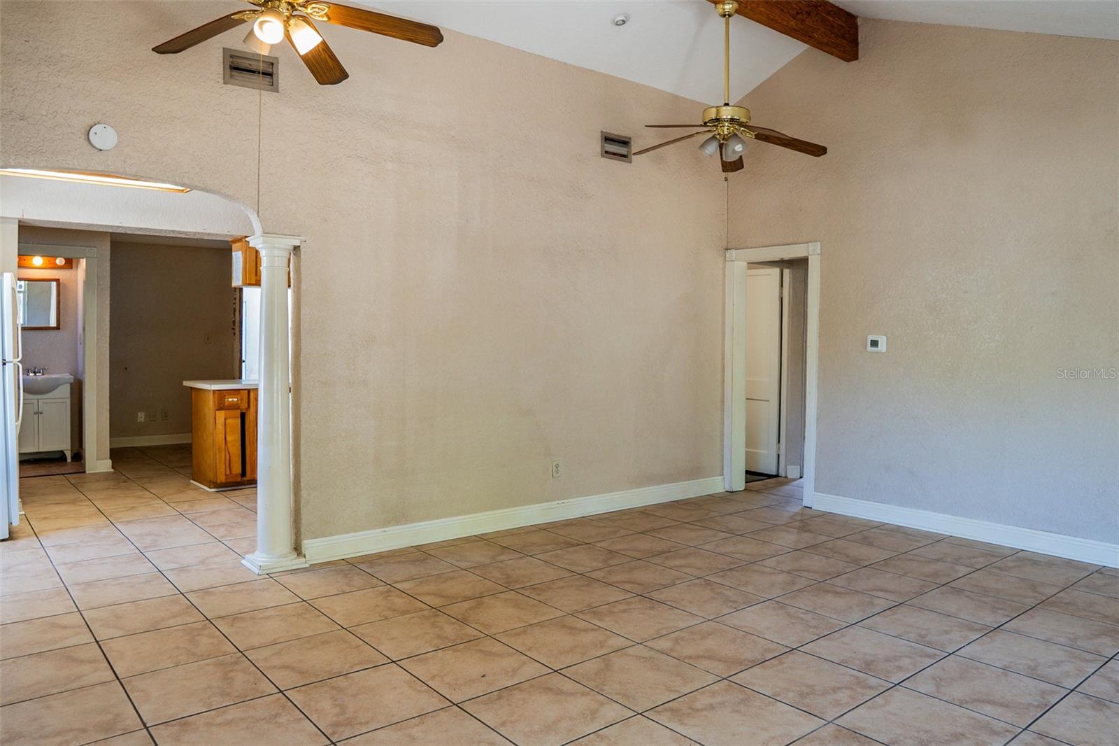 Image 9 of 43 For 721 Seminole Avenue