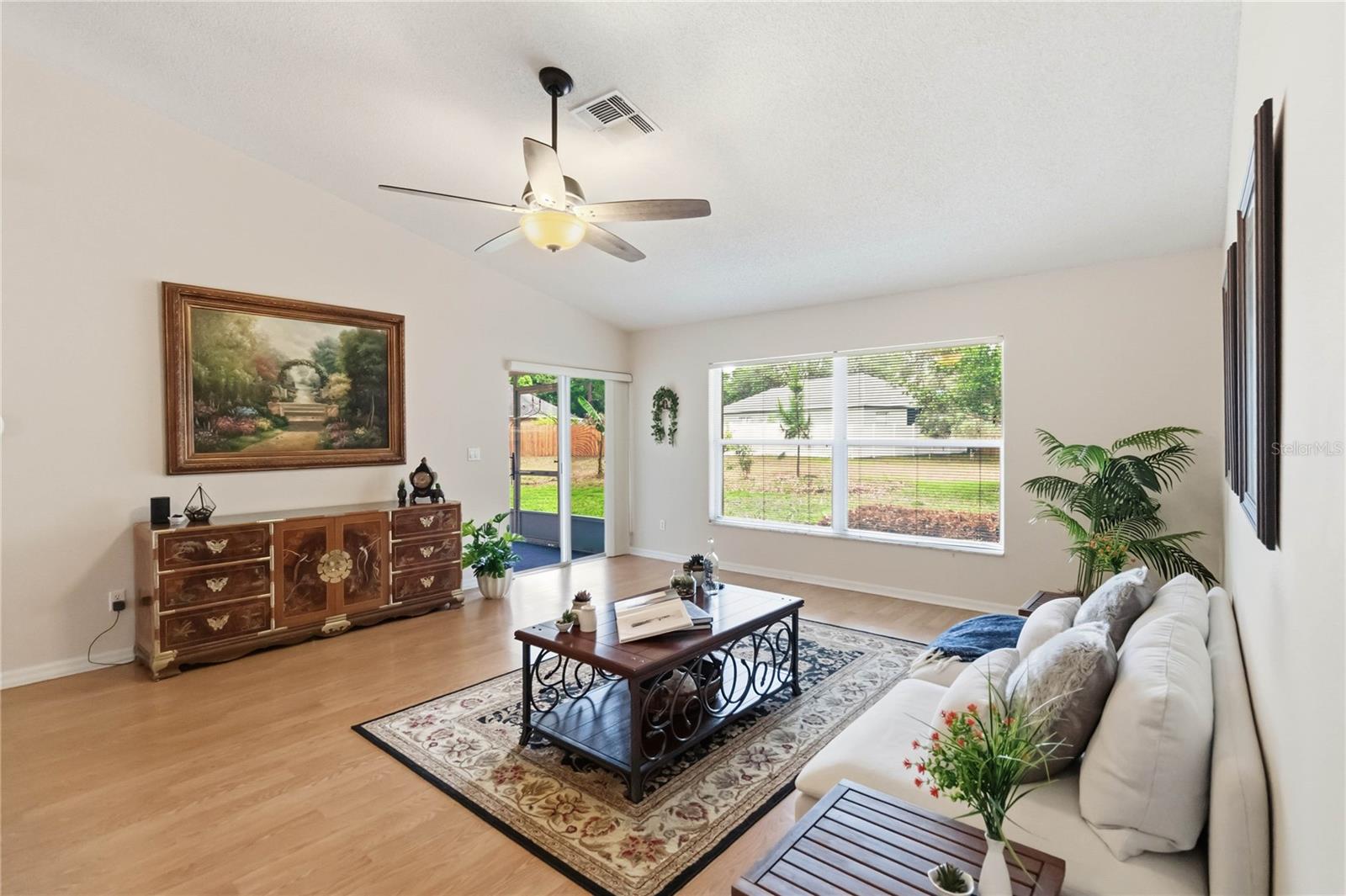 Image 11 of 37 For 4306 Pebblestone Court