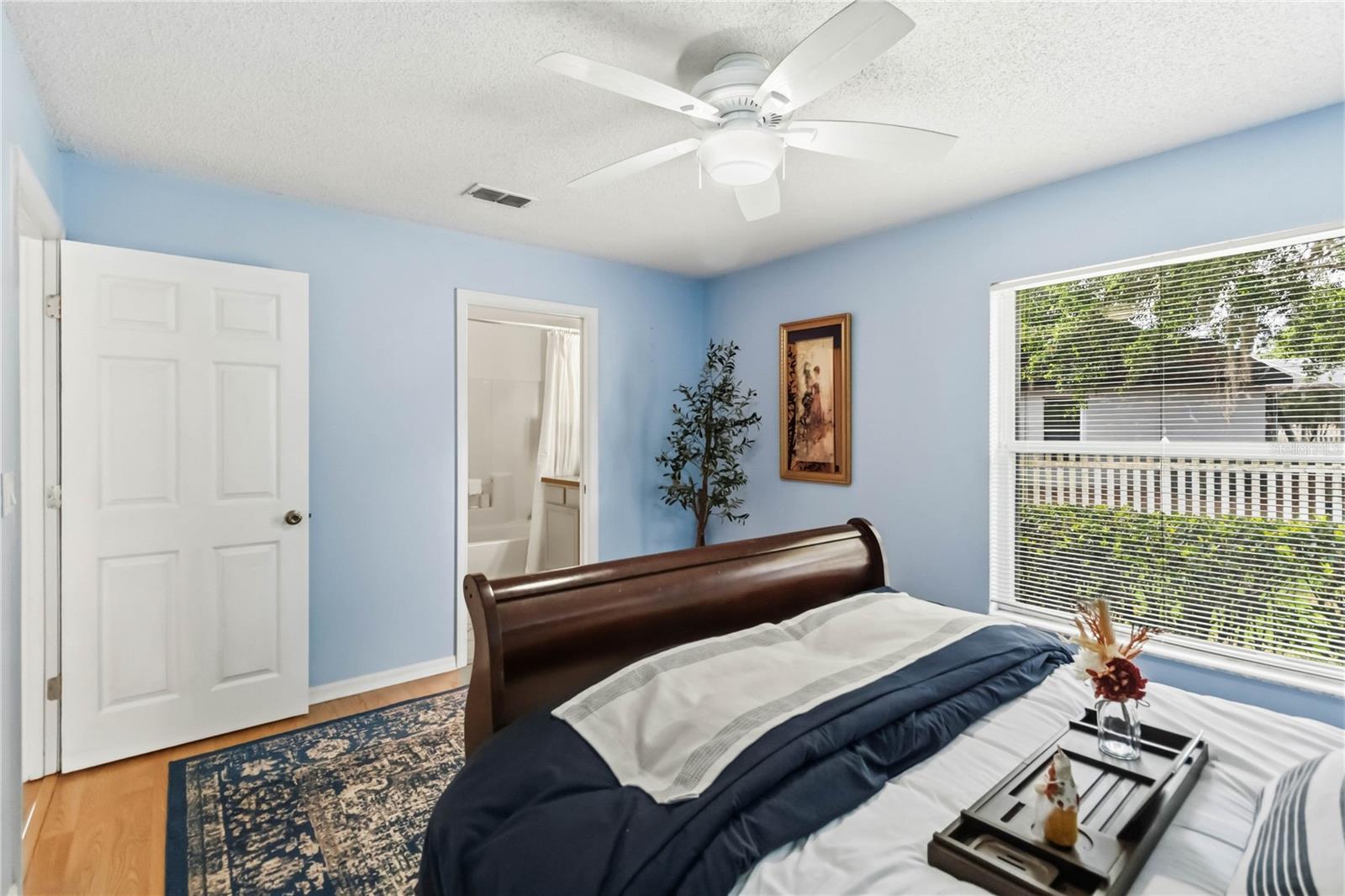 Image 18 of 37 For 4306 Pebblestone Court