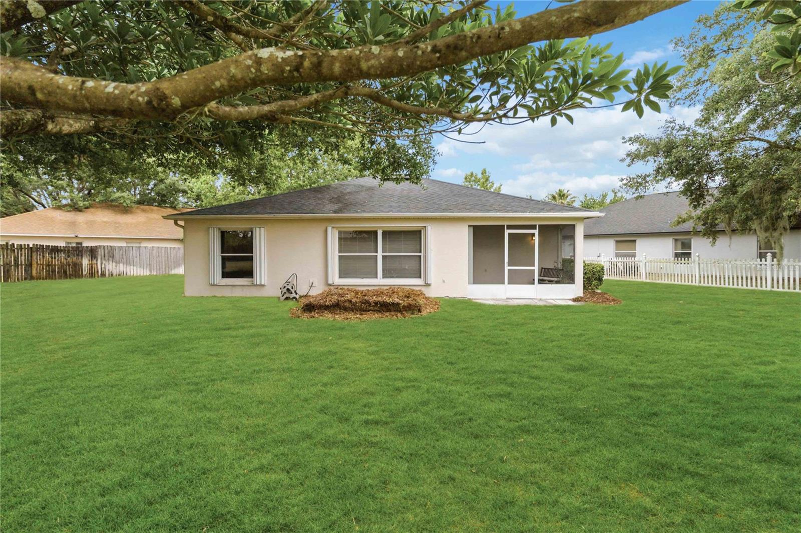 Image 30 of 37 For 4306 Pebblestone Court