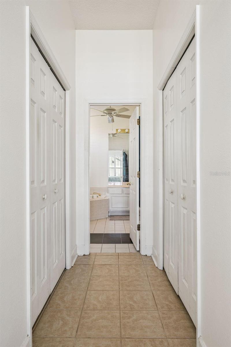 Image 18 of 35 For 8072 Canyon Lake Circle