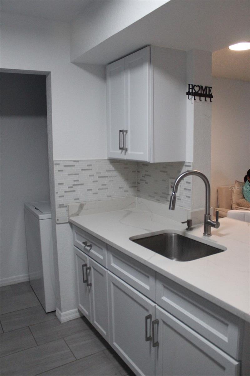 Listing photo id 14 for 11508 Westwood Boulevard 315