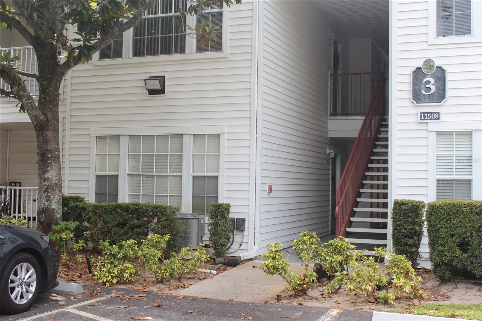 Listing photo id 0 for 11508 Westwood Boulevard 315
