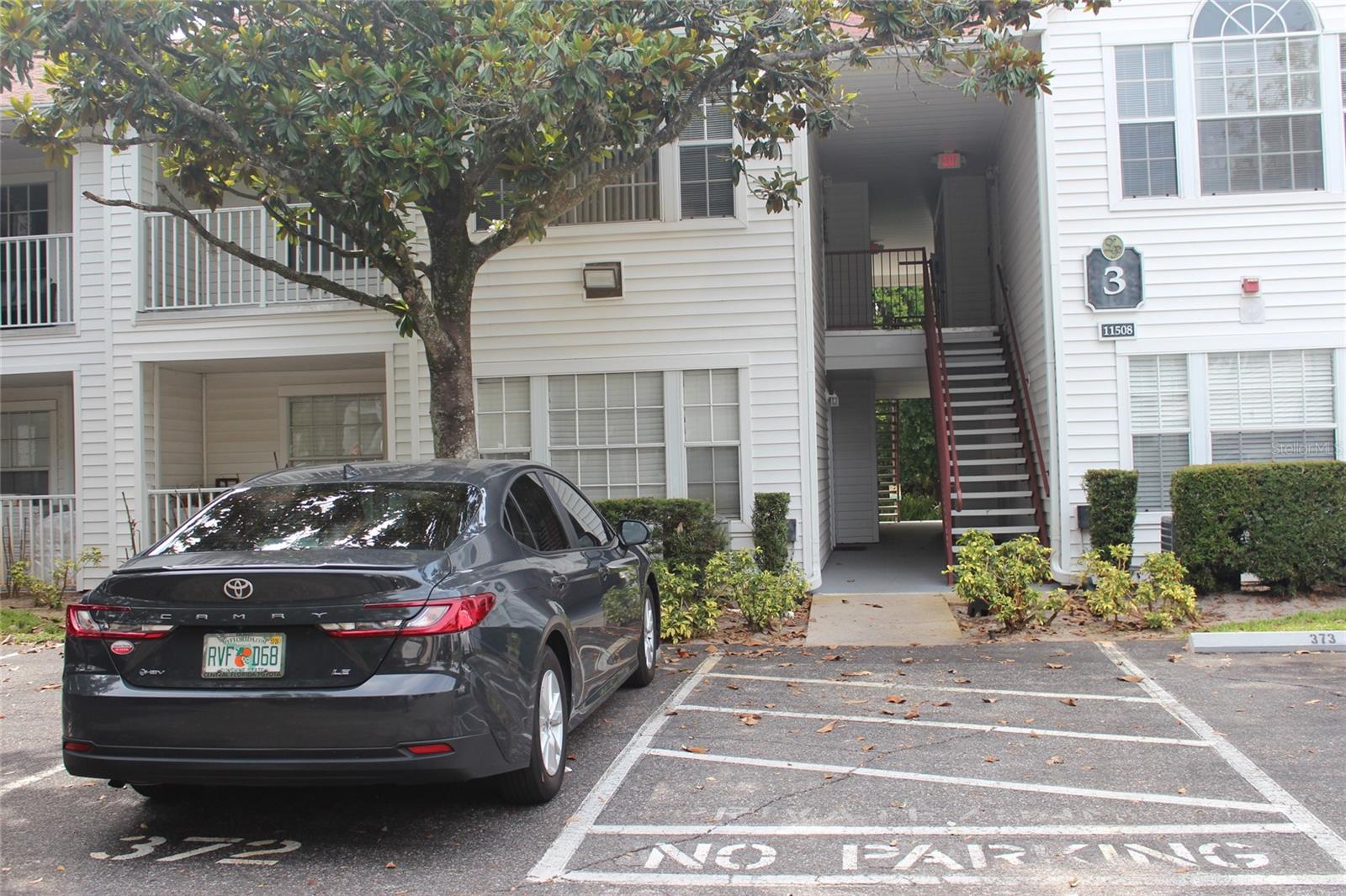 Listing photo id 1 for 11508 Westwood Boulevard 315