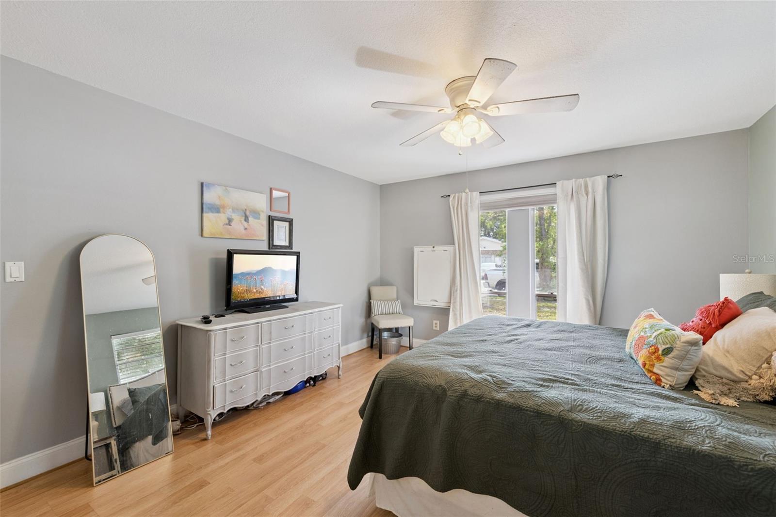 Image 15 of 38 For 5236 Albert Drive