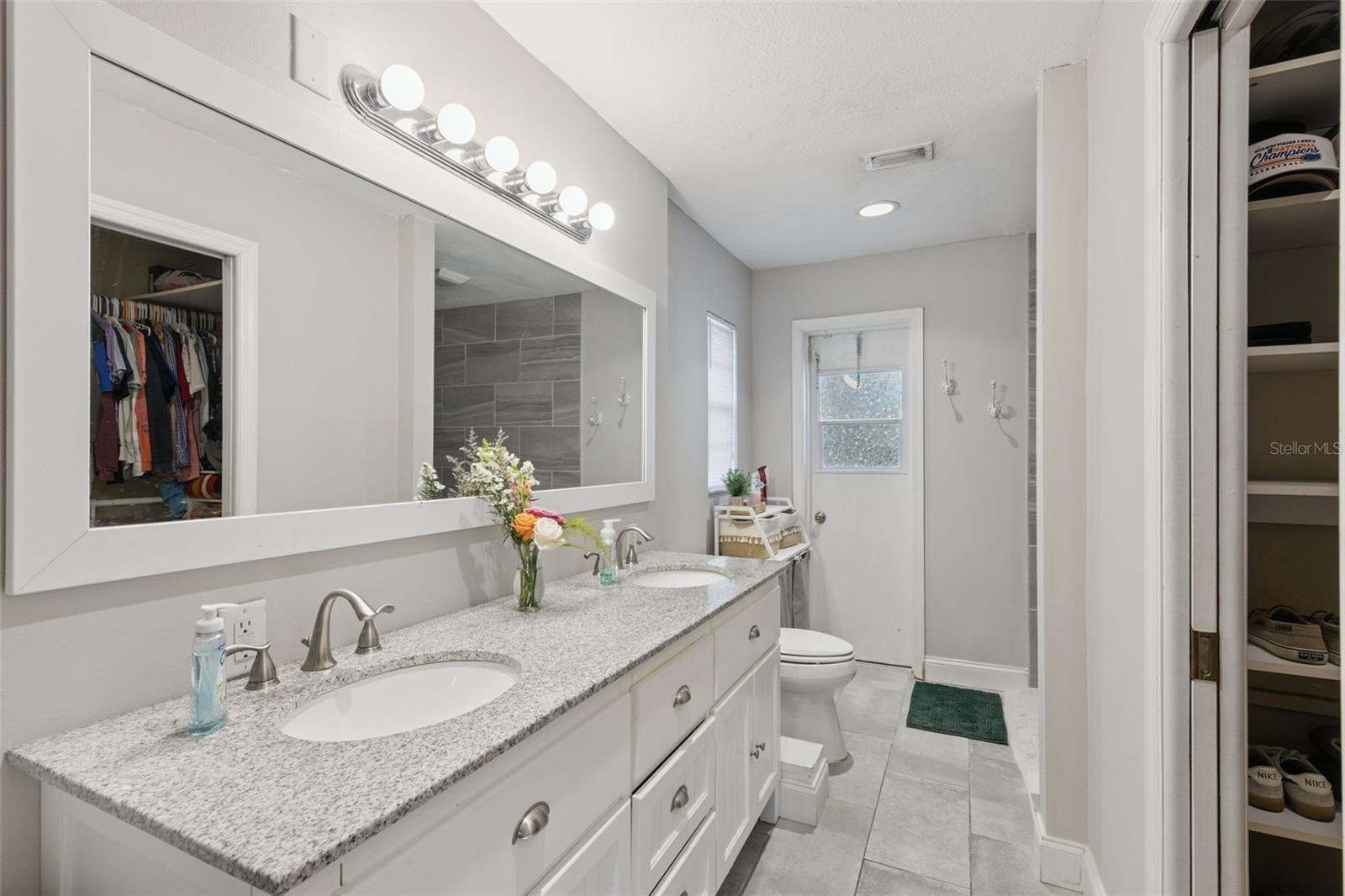 Image 17 of 38 For 5236 Albert Drive