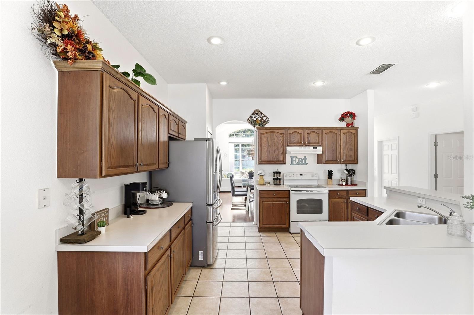 Image 17 of 44 For 130 Westmoreland Circle